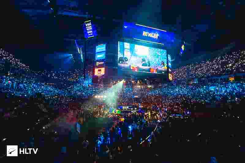 但申花队的 但申花队的