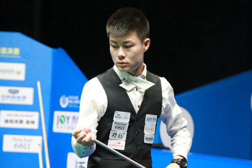 更衣室里 更衣室里